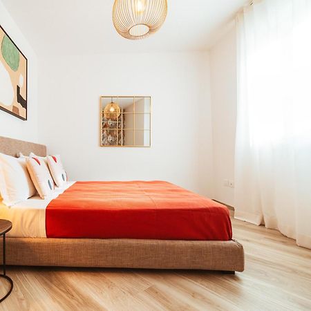 Vl Luxury Apartment - Housea Полиньяно-а-Маре Экстерьер фото